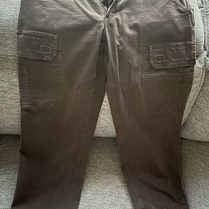 Duluth Trading Co Dark Brown Cargo Pants